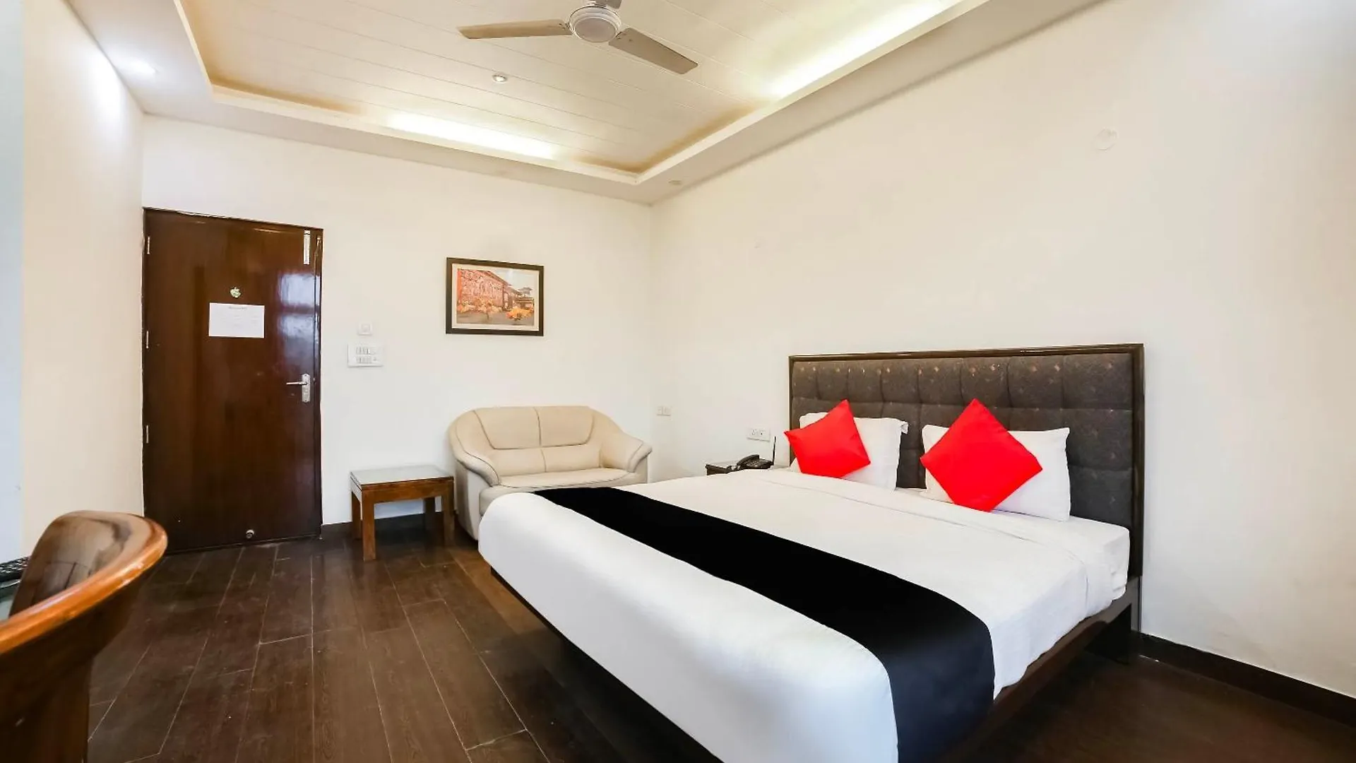 ****  Collection O Satguru House Hotel Gurgaon Indien